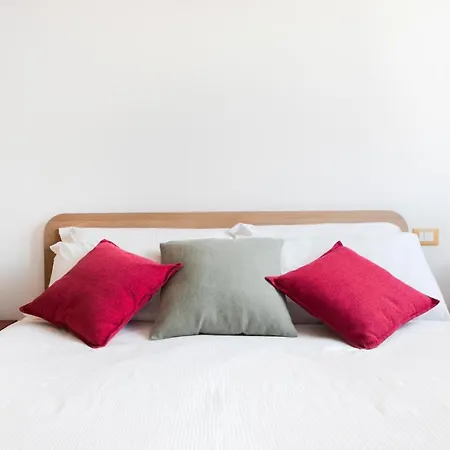 Realkasa Pool & Parking Flat Apartman